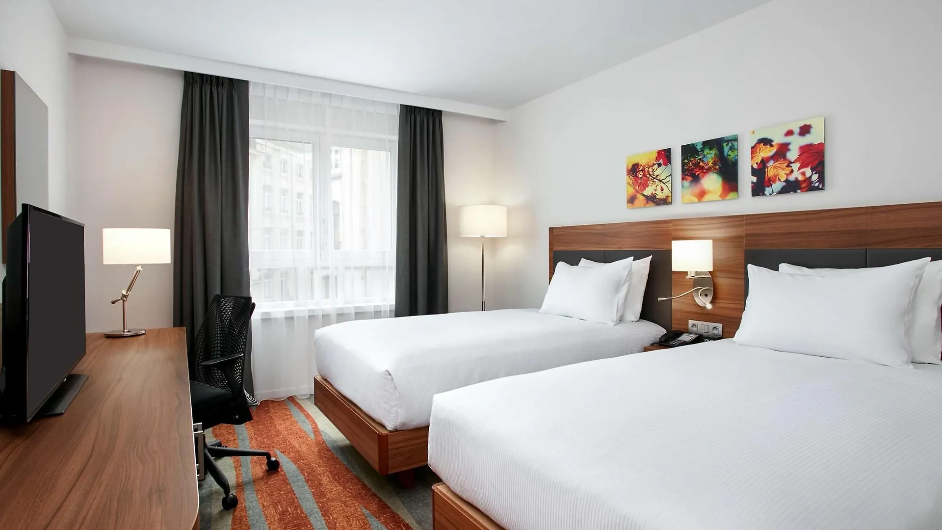 Saint-Gilles Hilton Garden Inn Brussels City Centre