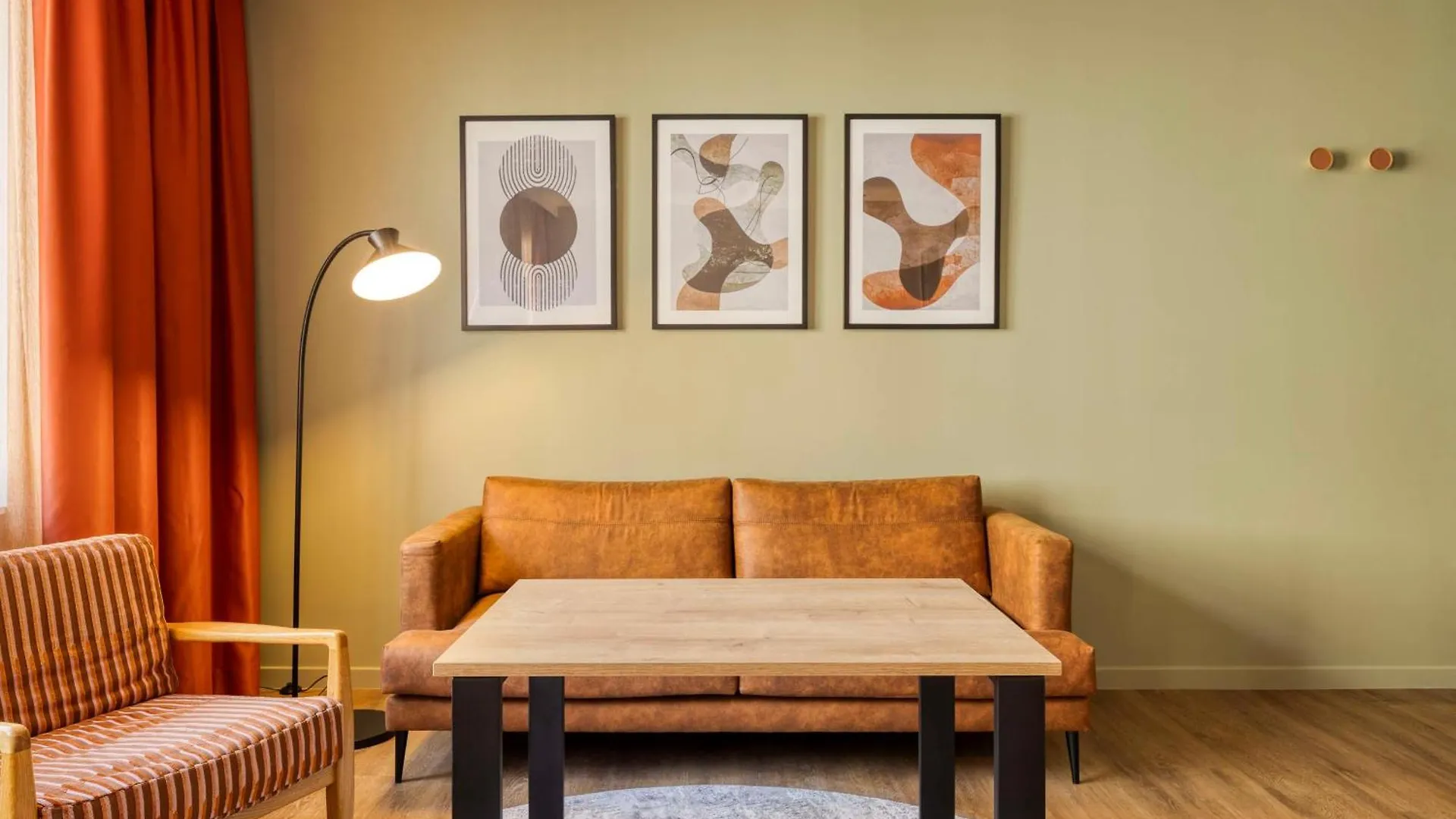 Saint-Gilles Hilton Garden Inn Brussels City Centre 4*,  בלגיה
